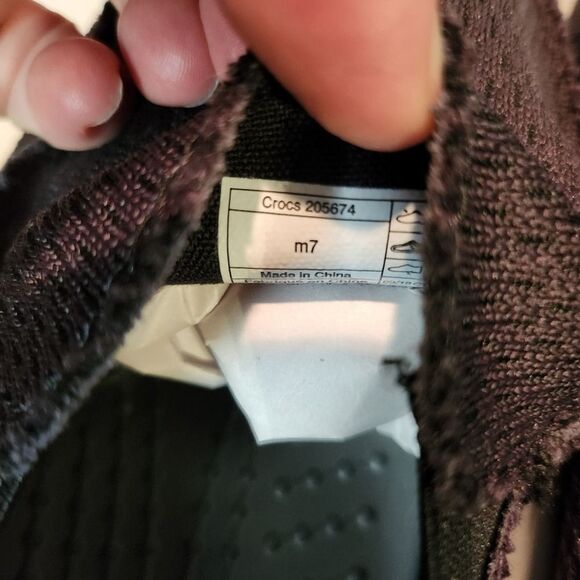 CROCS Santa Cruz Distressed Edge Black Canvas Slip-on Loafer Shoes Men's Size 7 - Picture 11 of 12